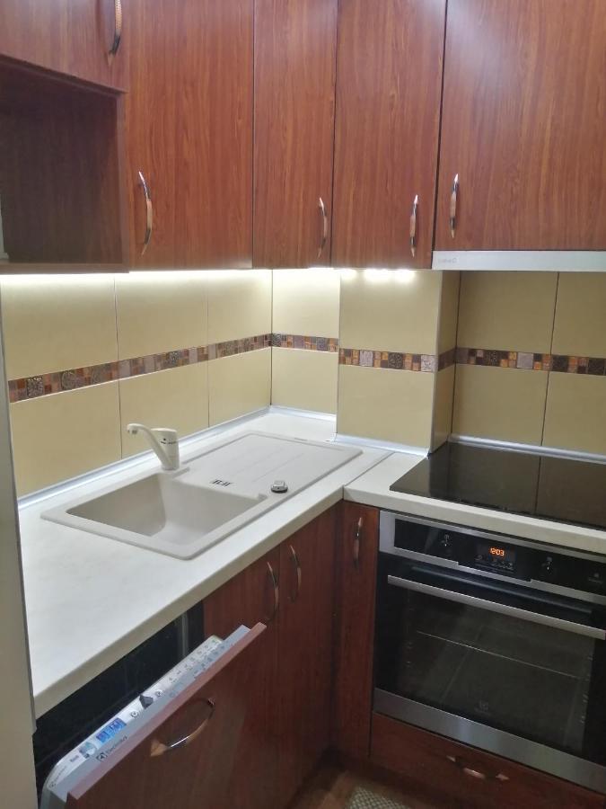 Matyas Apartman Tata Luaran gambar