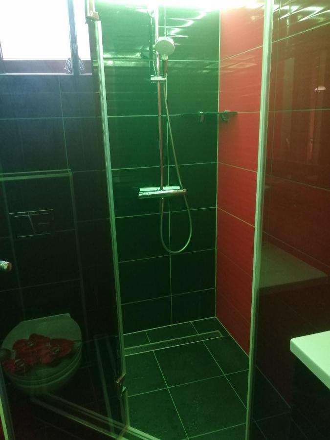 Matyas Apartman Tata Luaran gambar