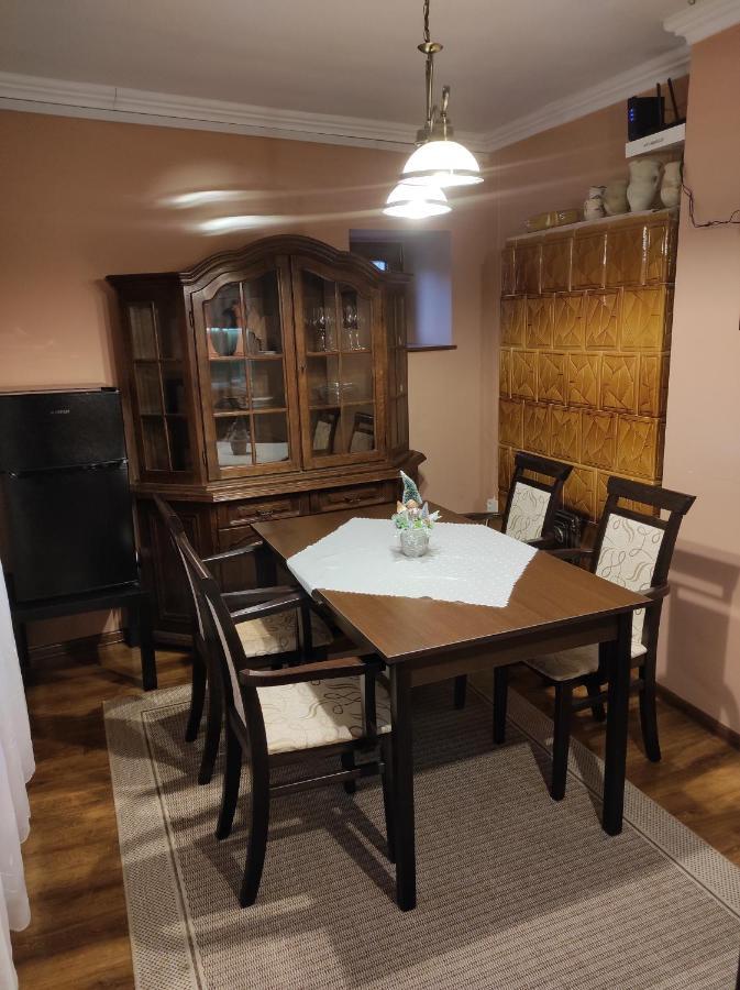 Matyas Apartman Tata Luaran gambar