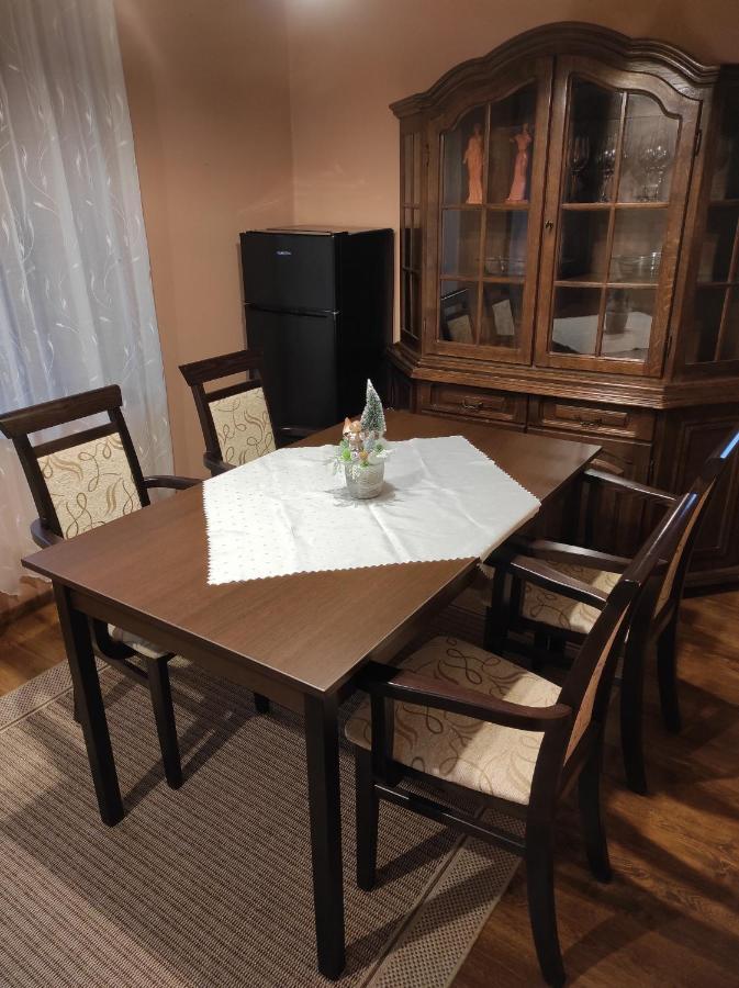 Matyas Apartman Tata Luaran gambar